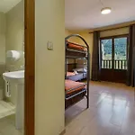 Villanua-edificio Collaradeta-